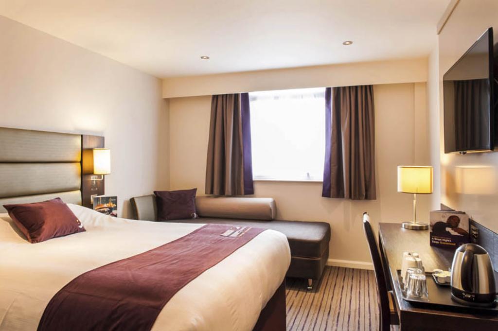Premier Inn Харлоу Номер фото